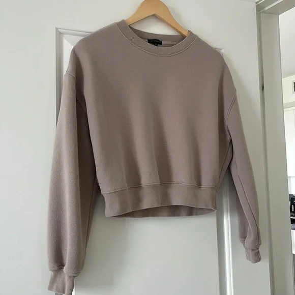 Dynamite Sweatshirt - Picture 2 of 2